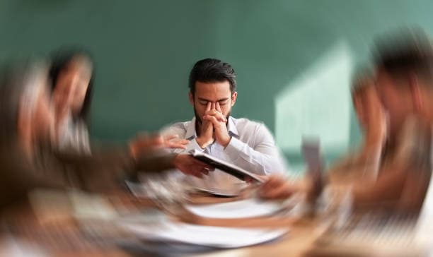 القلق والتوتر: الأسباب والأعراض وأفضل الطرق للتعامل معهما